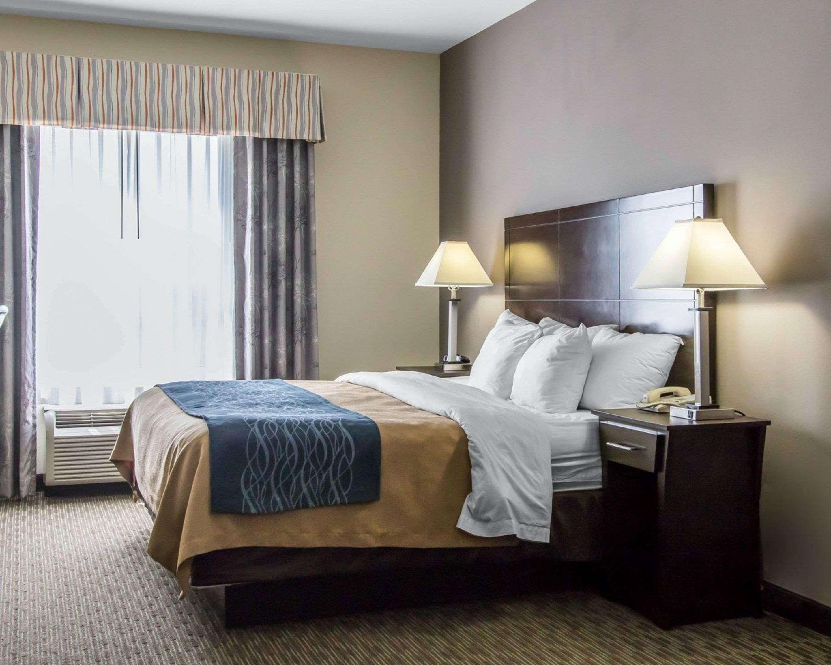 Comfort Inn & Suites Oklahoma City West - I-40 Екстериор снимка