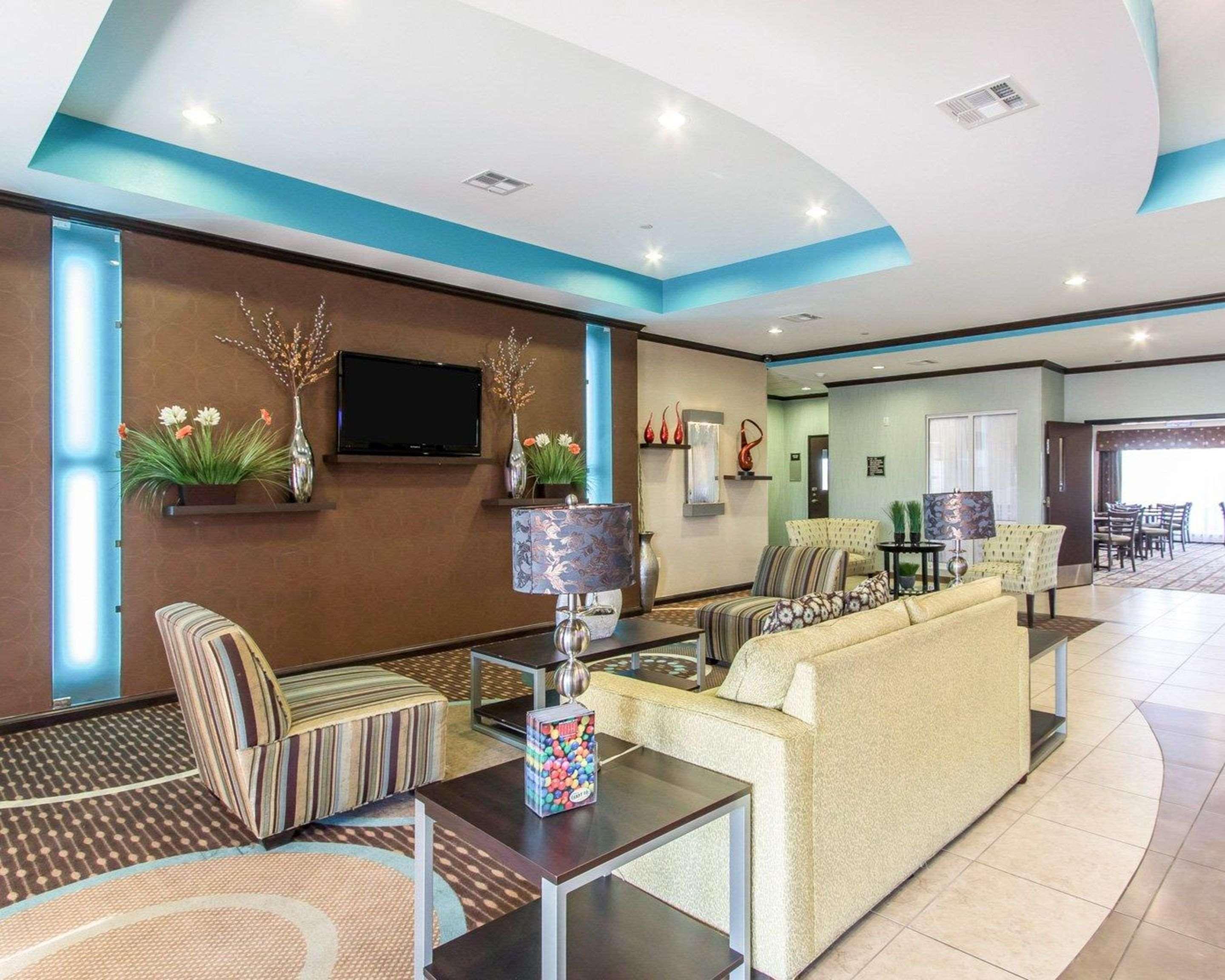 Comfort Inn & Suites Oklahoma City West - I-40 Екстериор снимка
